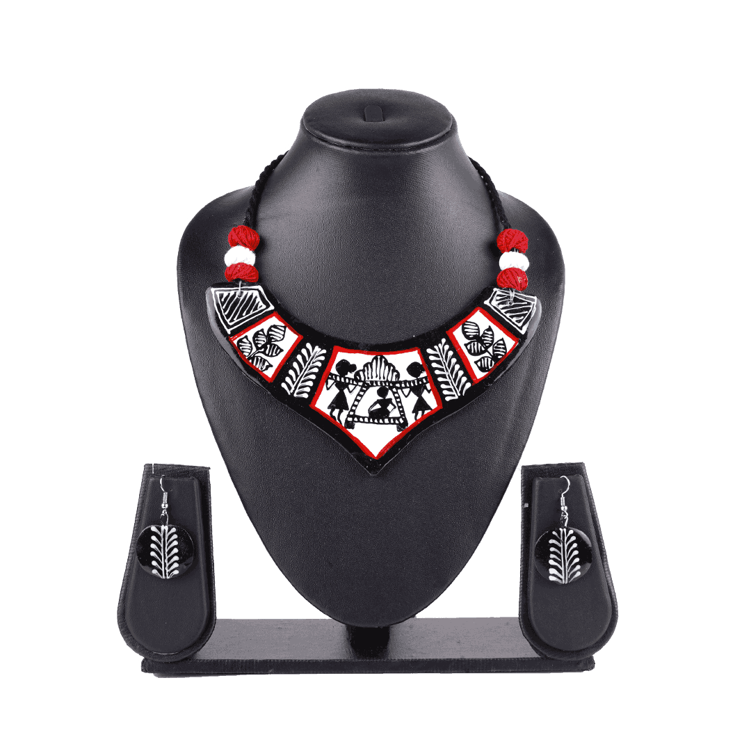 Palki Hasli Black & White Ceramic Pendant